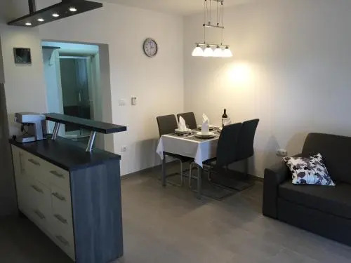 Apartments Sanbrandin