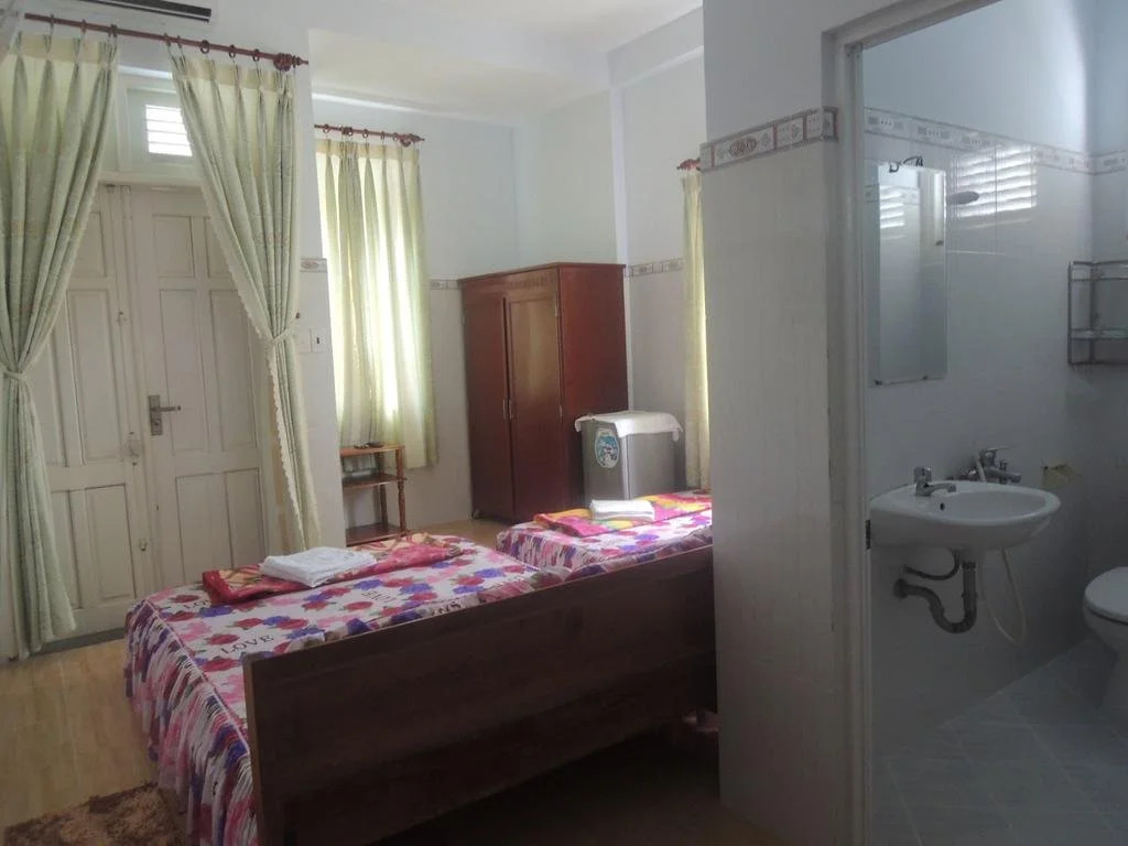 Truong Phat Motel