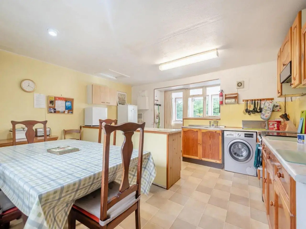 Brondeg Lodge