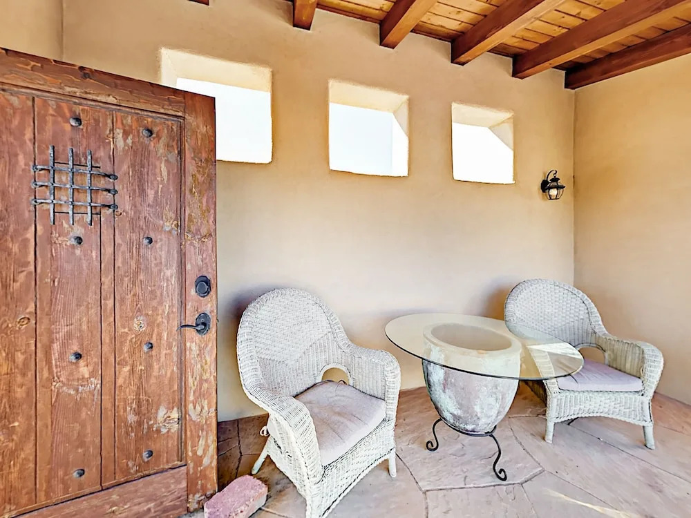 Custom-designed European-style Home 2 Bedrooms 1 Bathroom Home
