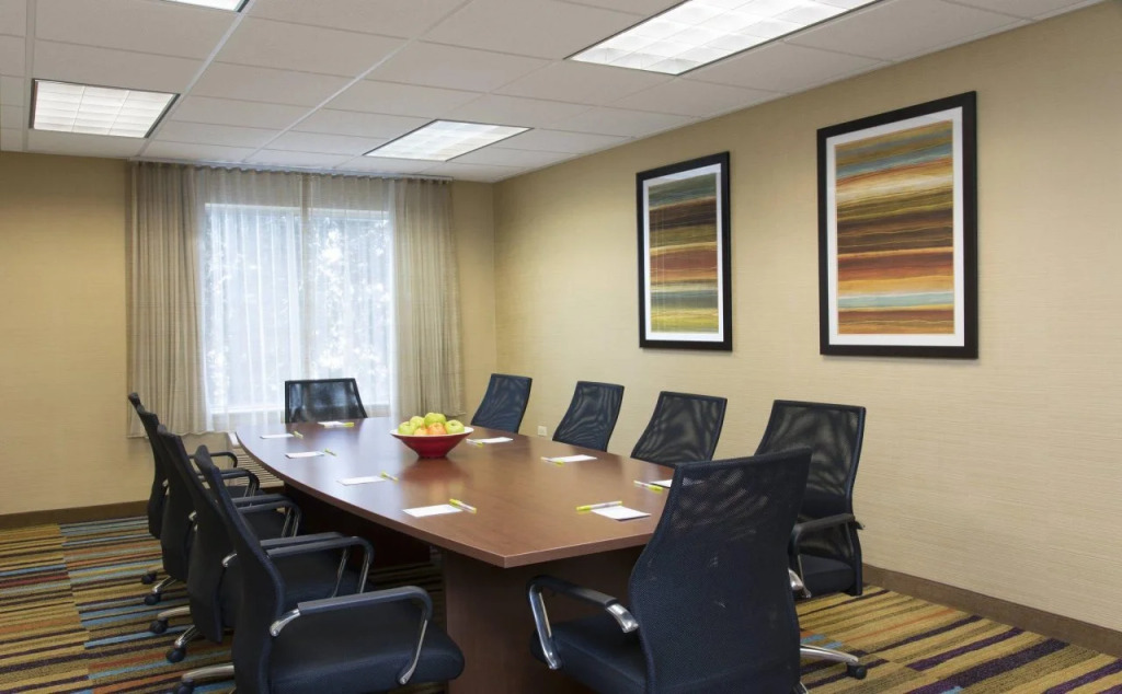 Fairfield Inn and Suites by Marriott Chicago St. Charles