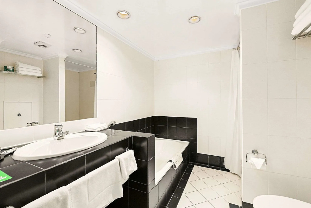 Carnmore Hotel Lower Hutt