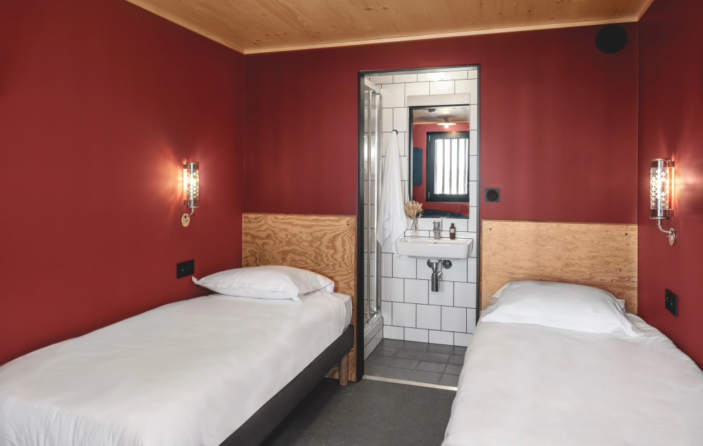 Eklo Hotels Paris Roissy CDG Airport