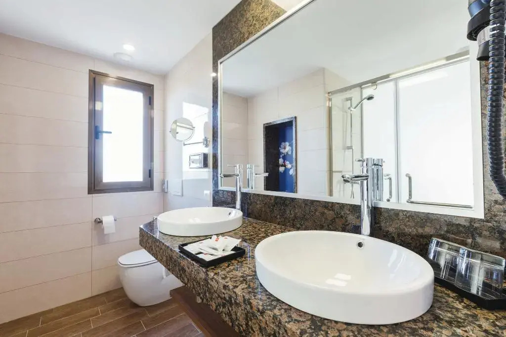 Hotel Riu Bravo - 00 All Inclusive