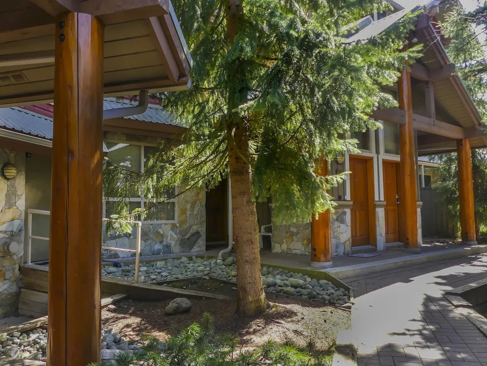 Accommodations by Whistler Retreats