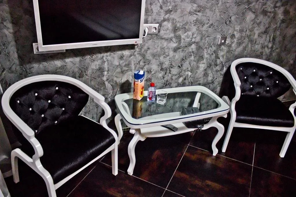 X O Hotel