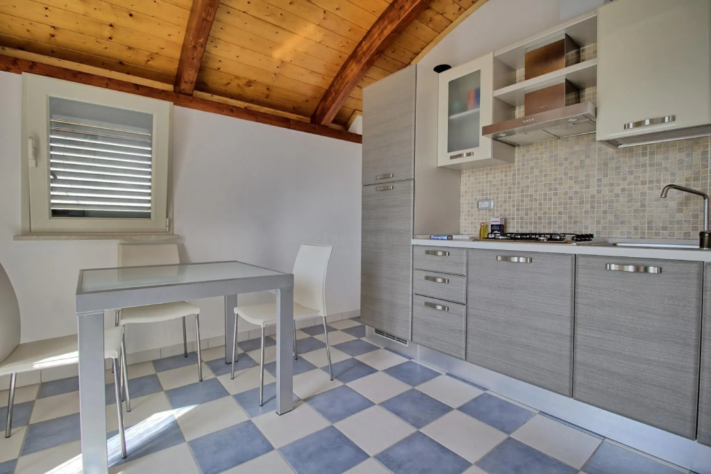 Canarina Front Beach Attic