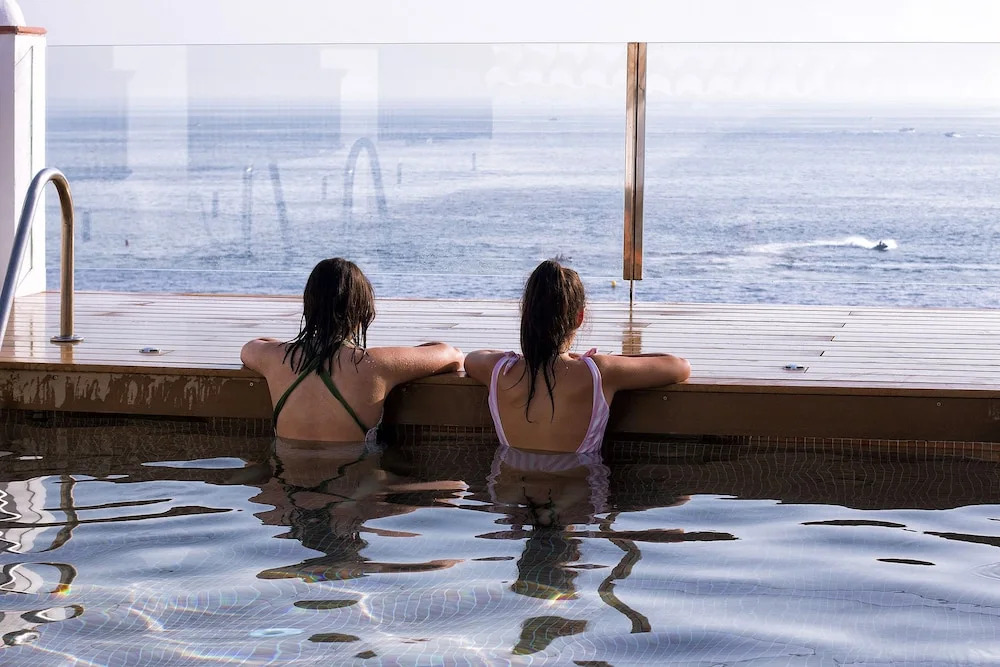 Duplex Penthouse with Swimming Pool