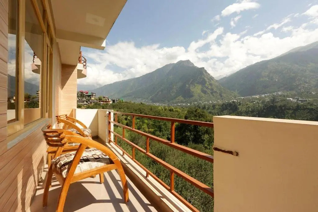 Lotus Inn River View