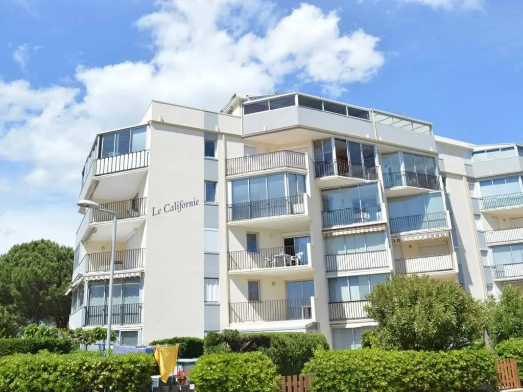 Appartement Le Grau-du-Roi, 2 pièces, 4 personnes - FR-1-250-74
