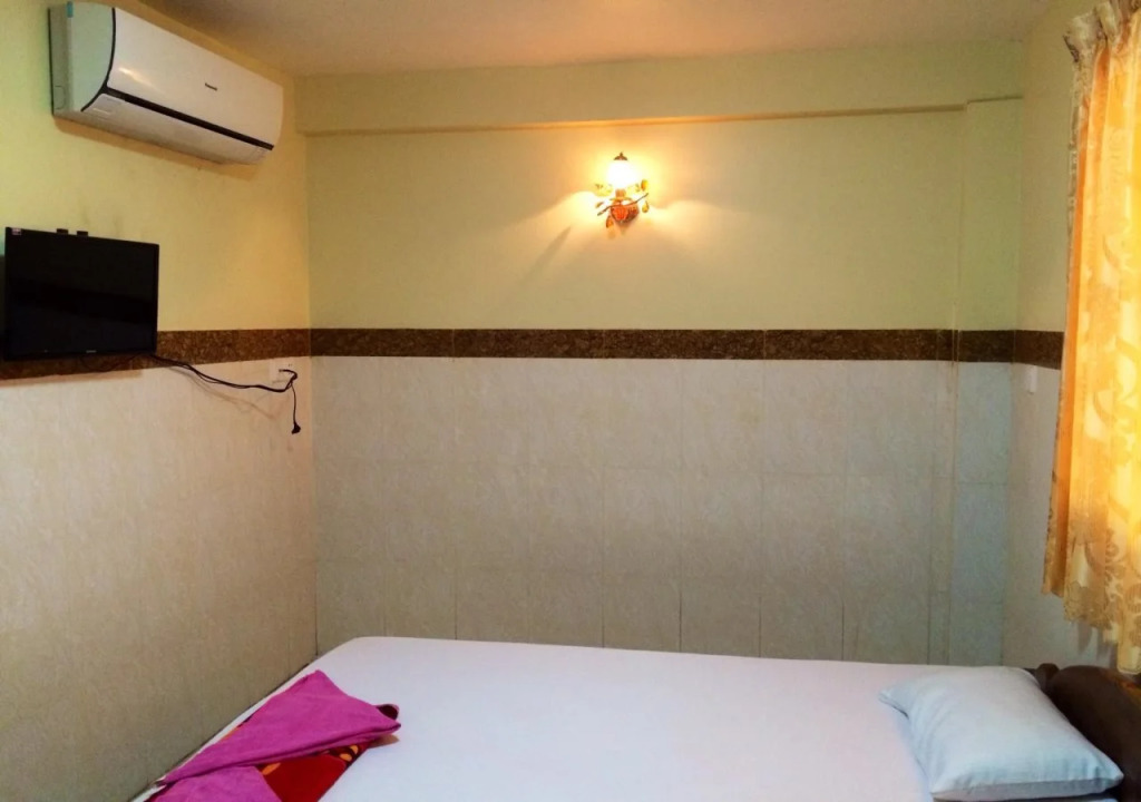 Holiday Guesthouse