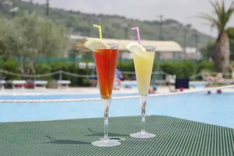 Tennis Hotel