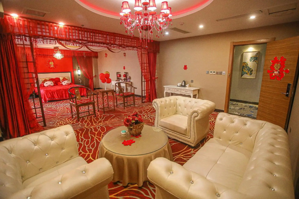 Baili All Seasons Hotel (Pingyi Shidu Avenue)