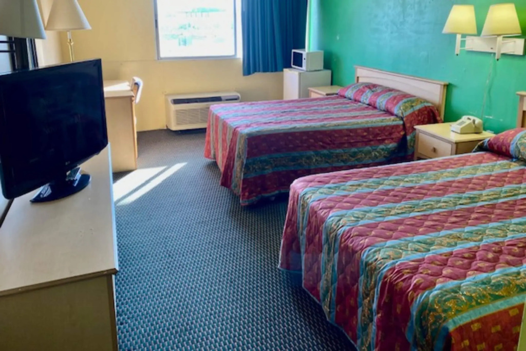 Red Carpet Inn & Suites Lima -Listing Partner