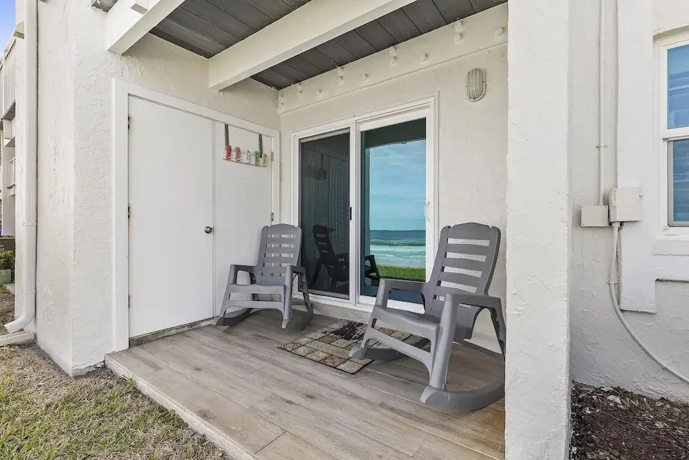 Colony Beach Club 125