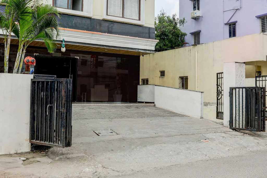 Hotel O Vaishnavi Park
