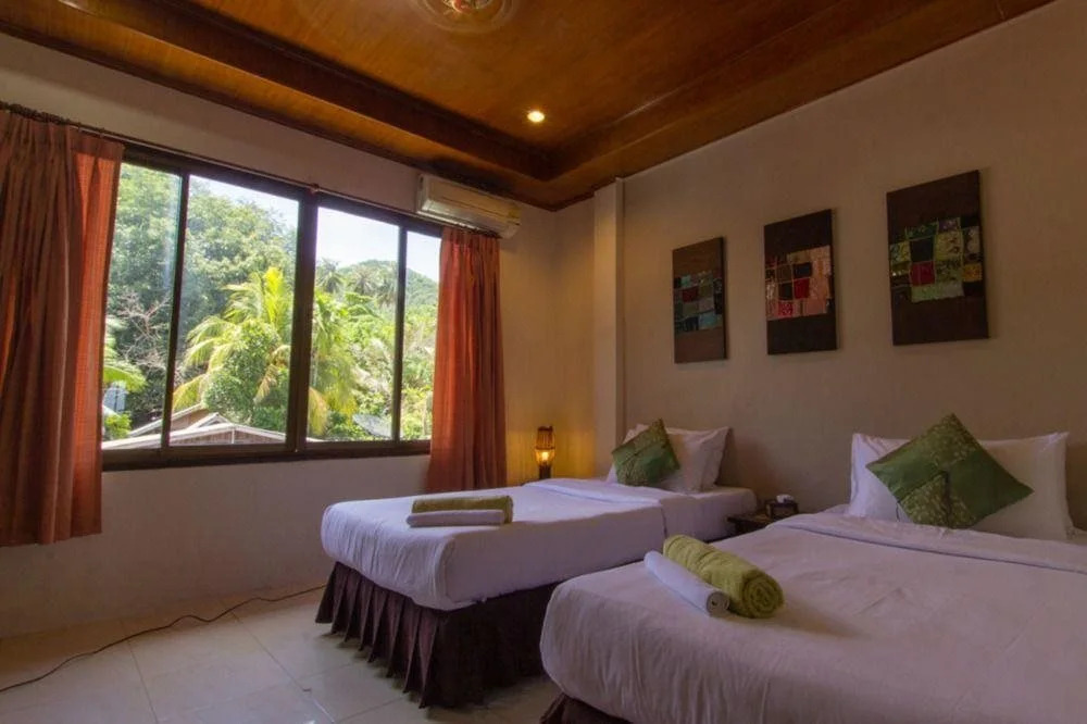 Goodtime Beach Hostel - Adults Only