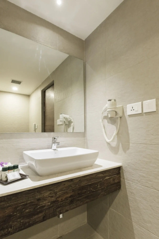 Hotel Roadhouse, Thamel, Kathmandu- Contemporary Boutique