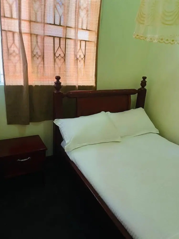 Kalifonia Guest House