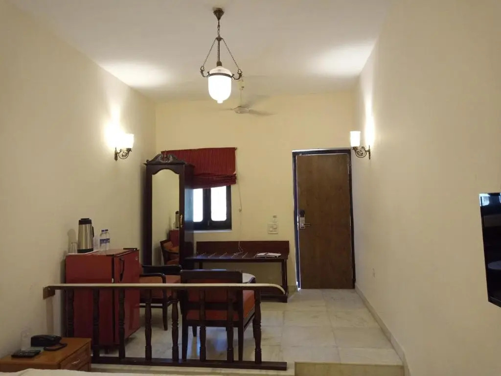 Hotel Heritage Inn