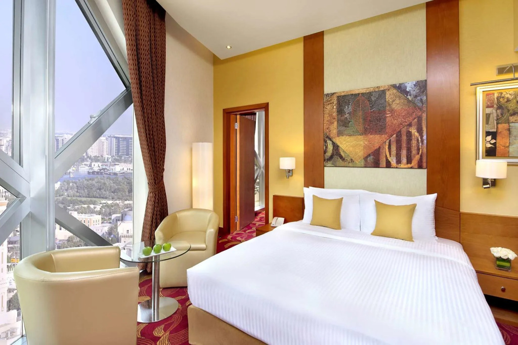 City Seasons Towers Hotel Bur Dubai