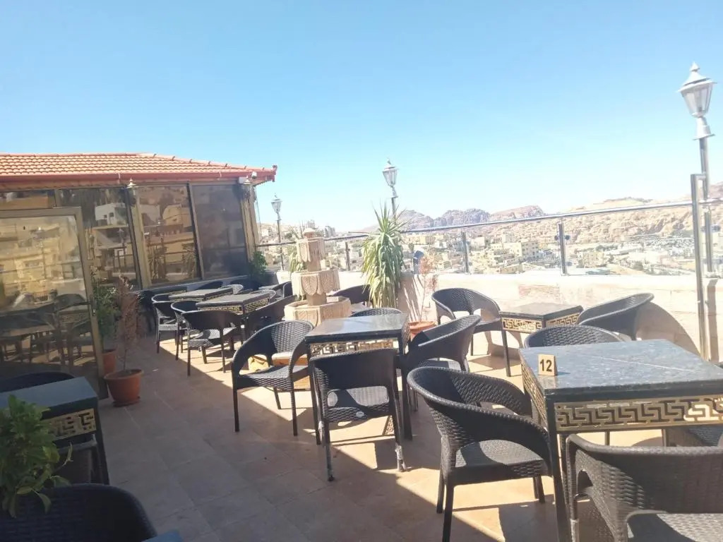 Petra Visitors Hotel