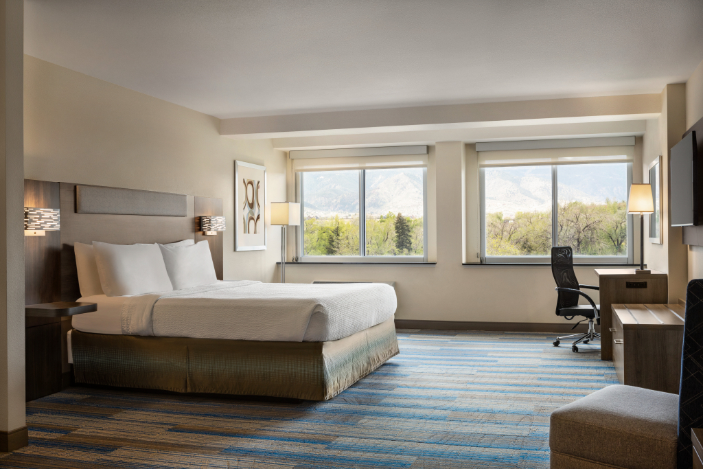 Holiday Inn Express - Colorado Springs - First & Main by IHG