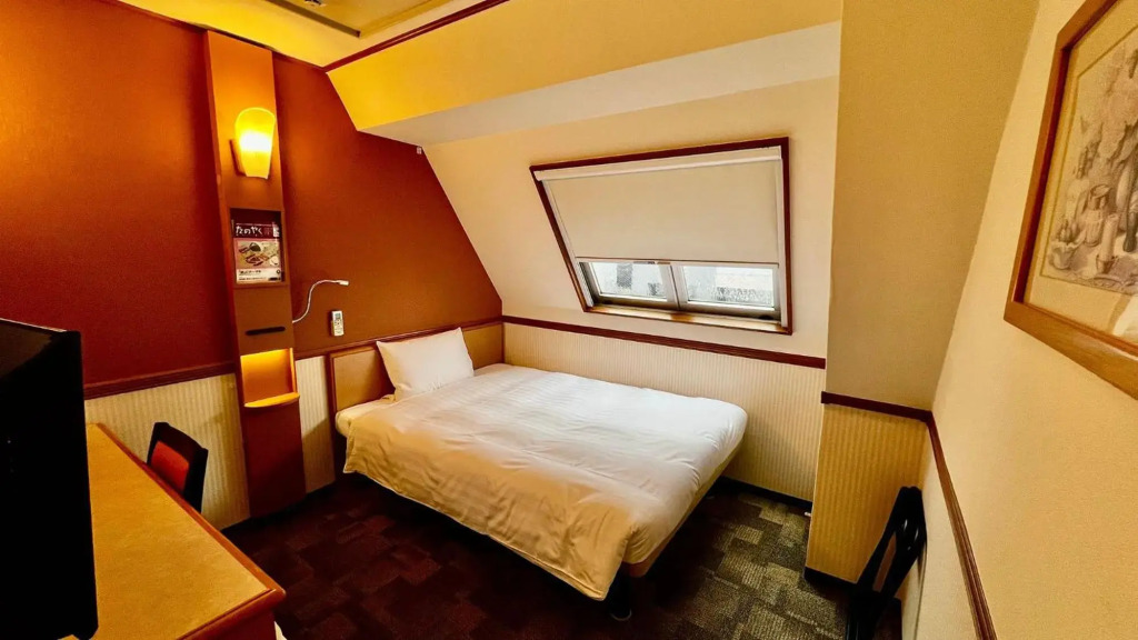 Toyoko Inn Shin-yokohama Ekimae Honkan