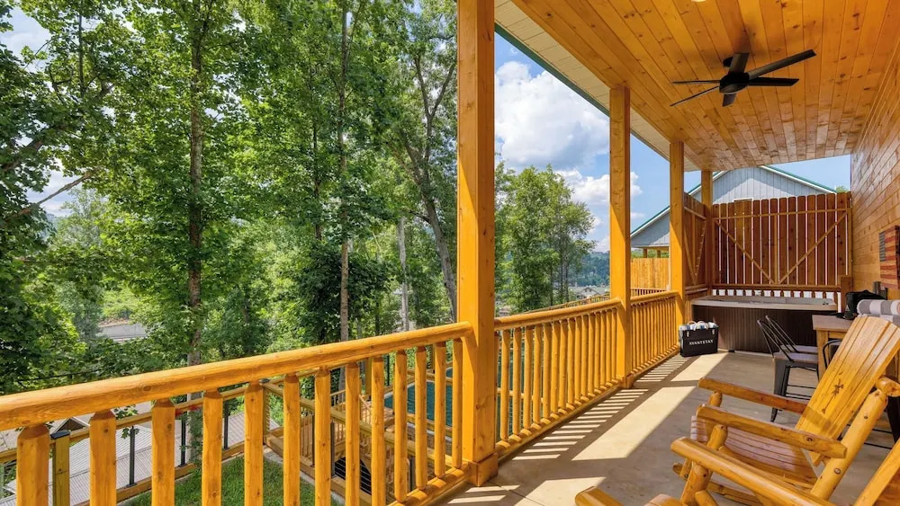 Sleeps 16 2 Cabins w/ Game Room, Hot Tub & Views Perfect & Perfect Too