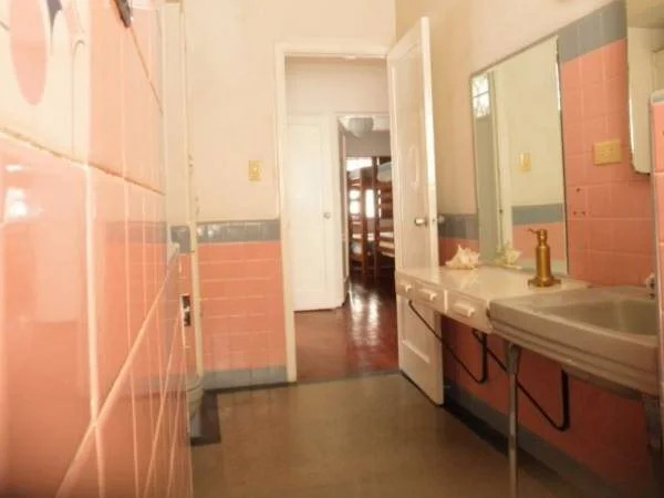 Buddha Hostel Medellin
