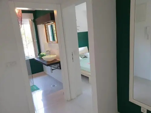 Villa Ave