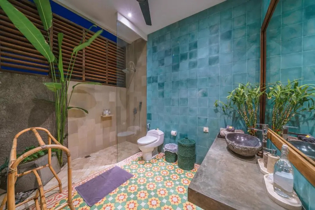 Puri Aman - Unique & Lush 3BR Pool Villa - Next to Gigi Susu & Walk to Beach