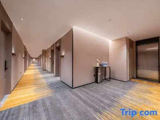 World Smart Hotel (Jinan CBD Chemical Fiber Factory Road)