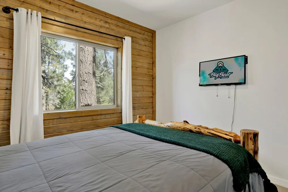 Alpine Chalet-1840 by Big Bear Vacations
