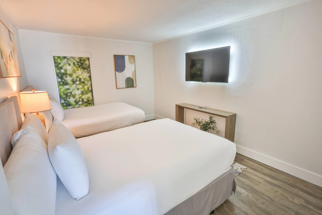 Wyndham Garden Fort Walton Beach - Fully Renovated