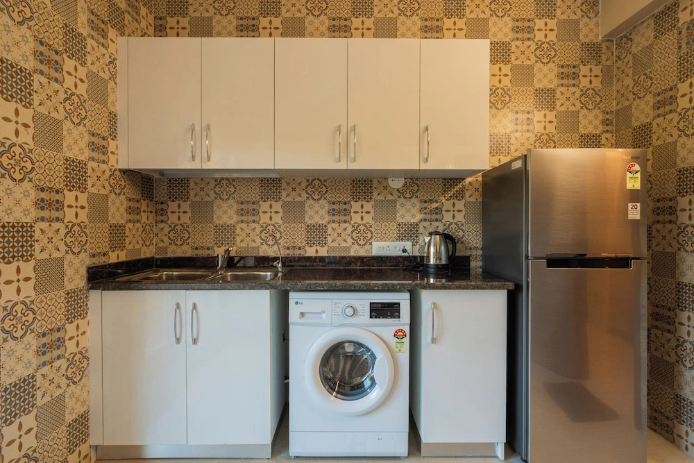 Alaya Stays 3BHK Veera Marina Penthouse