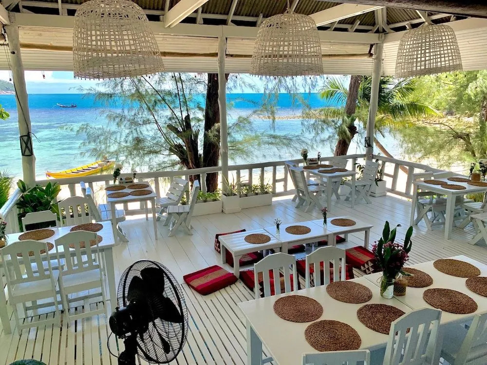 Coconut Beach Bungalows