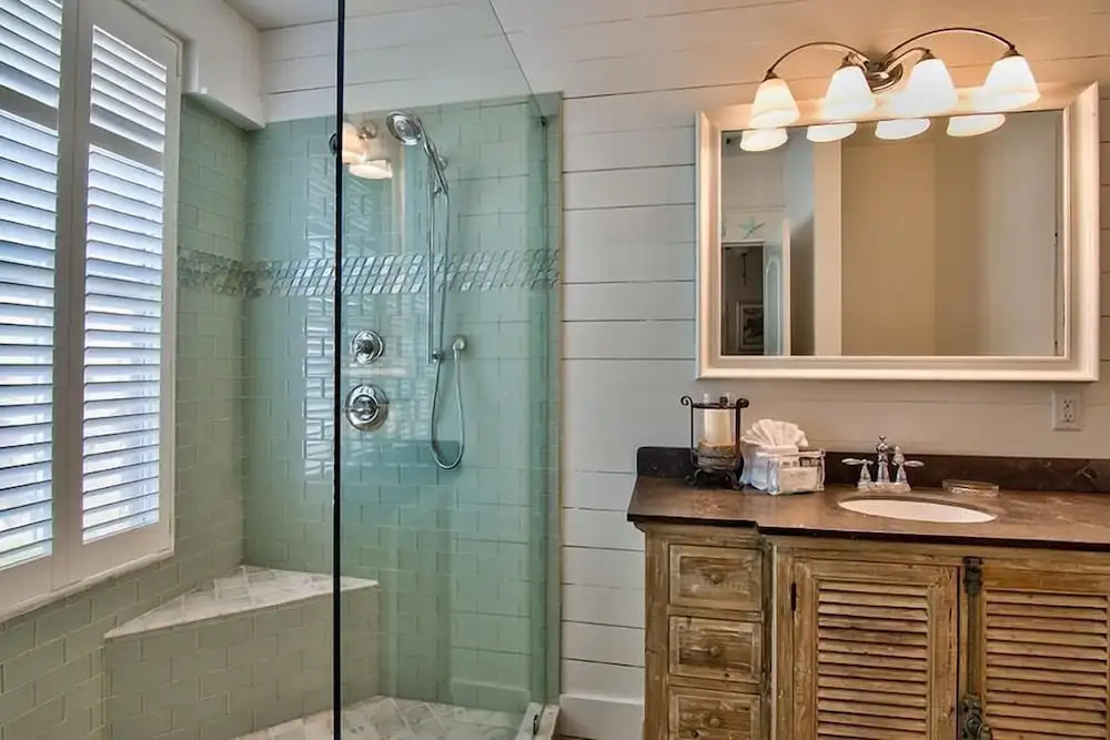 3 by the Sea 3 Bedroom Holiday Home by Five Star Properties