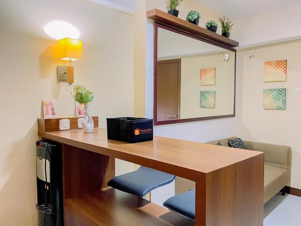 Homey and Comfort Stay 2BR Cinere Resort Apartment