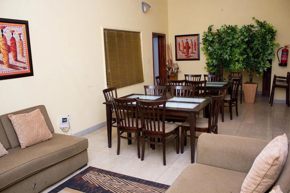 Jayliz Lodge