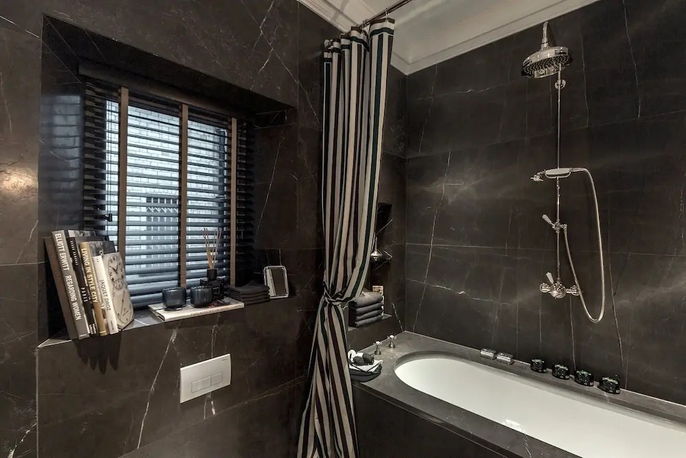 Luxury Apartment at Cadogan Square I