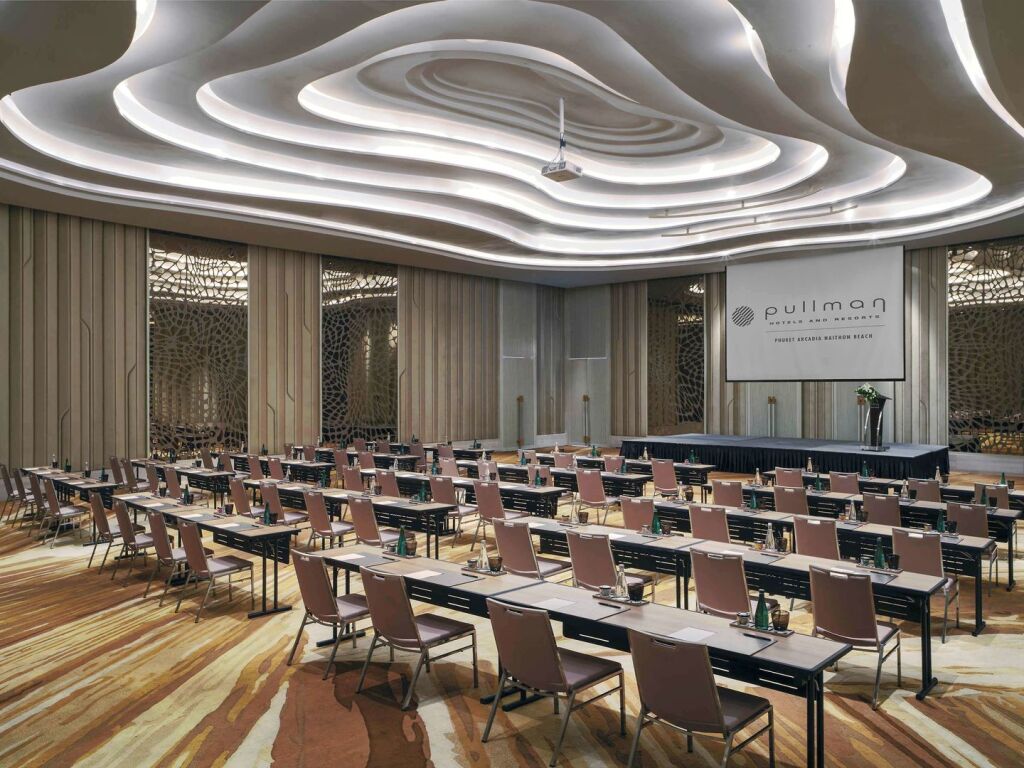 Pullman Phuket Arcadia Naithon Beach