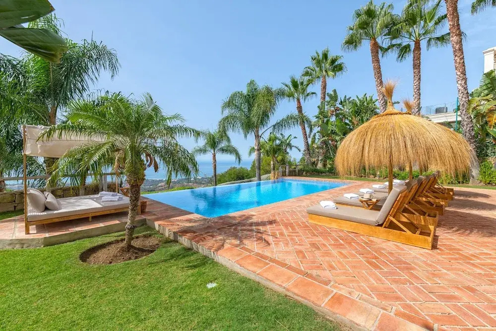 Solaga Villa Los Monteros