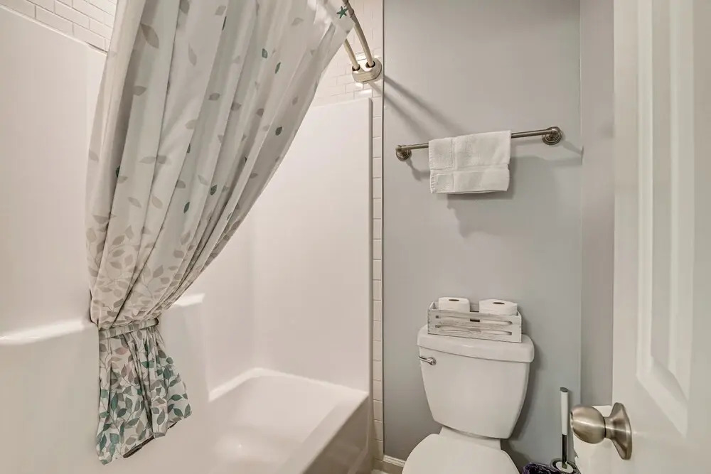 1st-floor Condo w/ Pool on Intracoastal Waterway!
