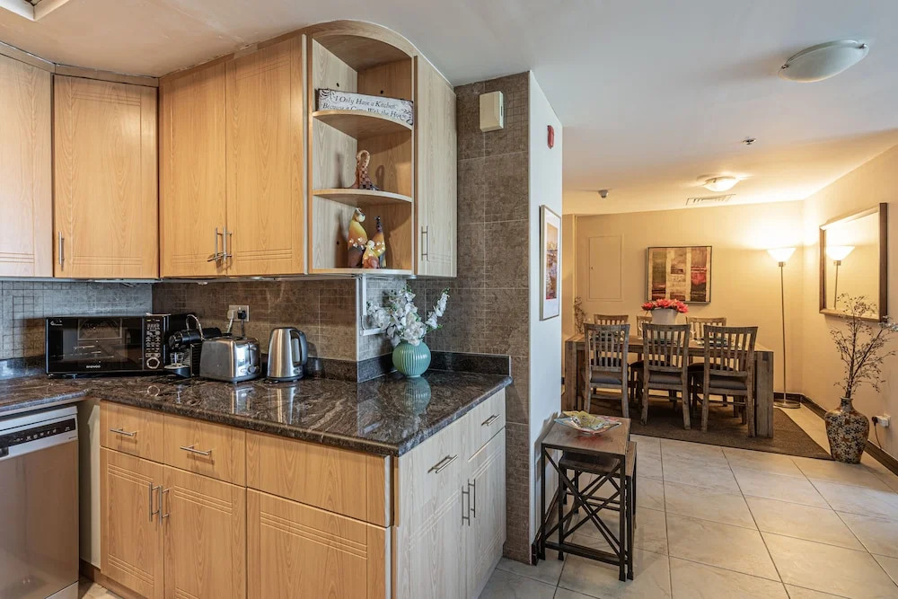 HiGuests - Goldcrest Views 1