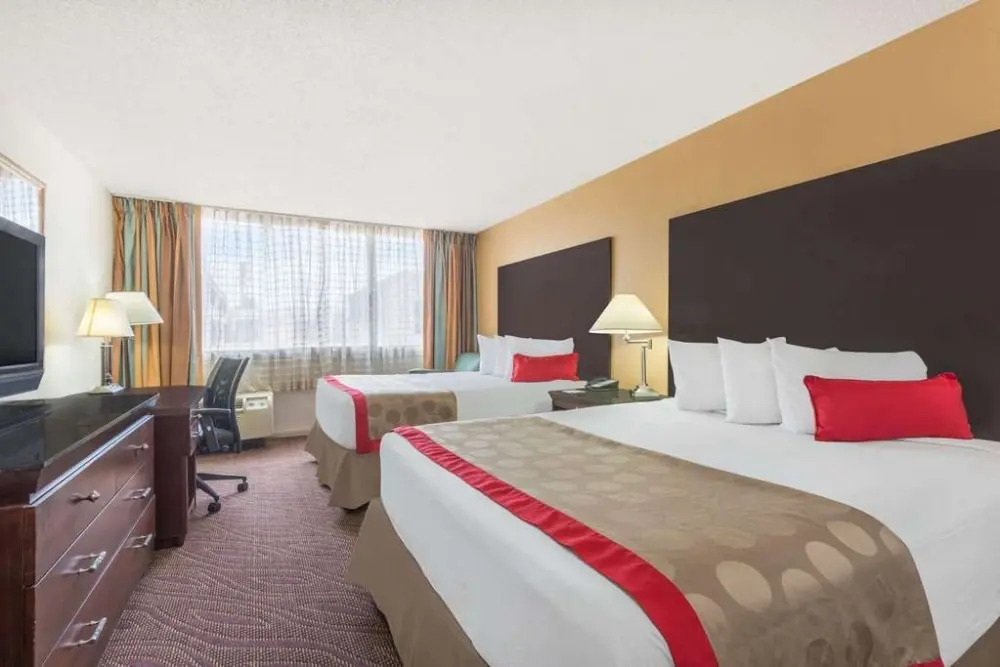 Ramada Laramie