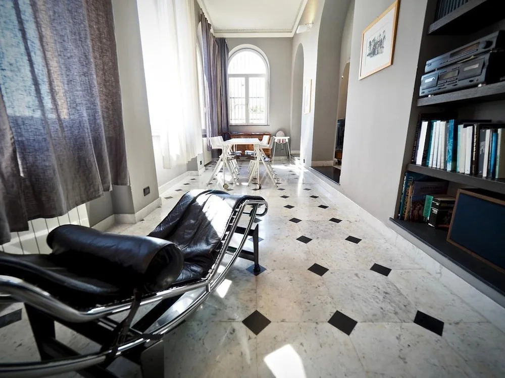 Elegante e Lussuosa Dimora Barnabiti