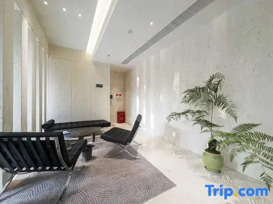 Yarden Hotel (Shantou High-Speed Railway Station)