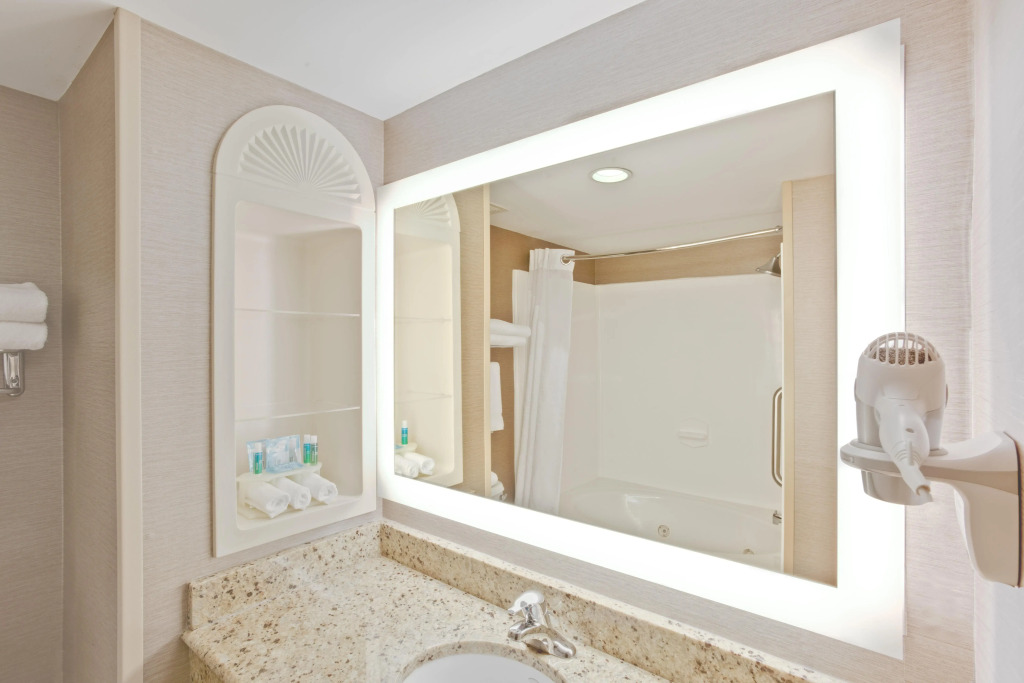 Holiday Inn Express Hotel & Suites Bethlehem by IHG