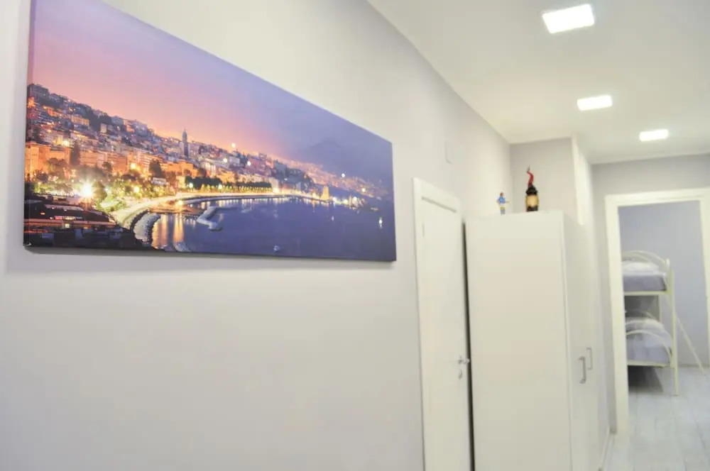 Discover Partenope